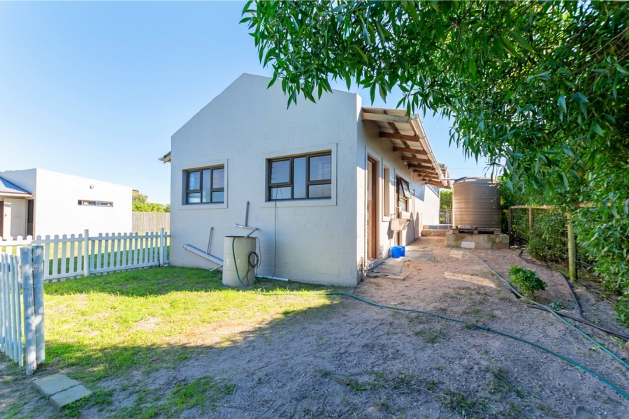 5 Bedroom Property for Sale in Trekoskraal Western Cape